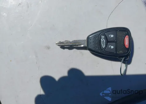 2014 Chrysler 200 Lx z USA, uszkodzony, nr VIN 1C3CCBABXEN124713